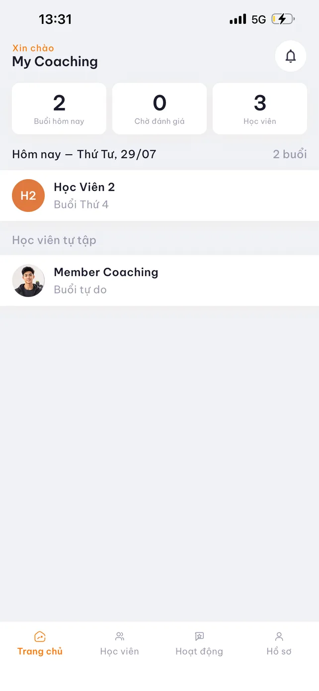 Trang chủ PT: buổi tập hôm nay và số học viên